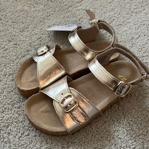 NWT H&M Kids Gold-Colored Shimmery Sandals in Sz 11.5